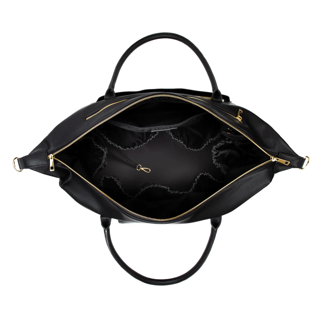 The Holiday Travel Duo