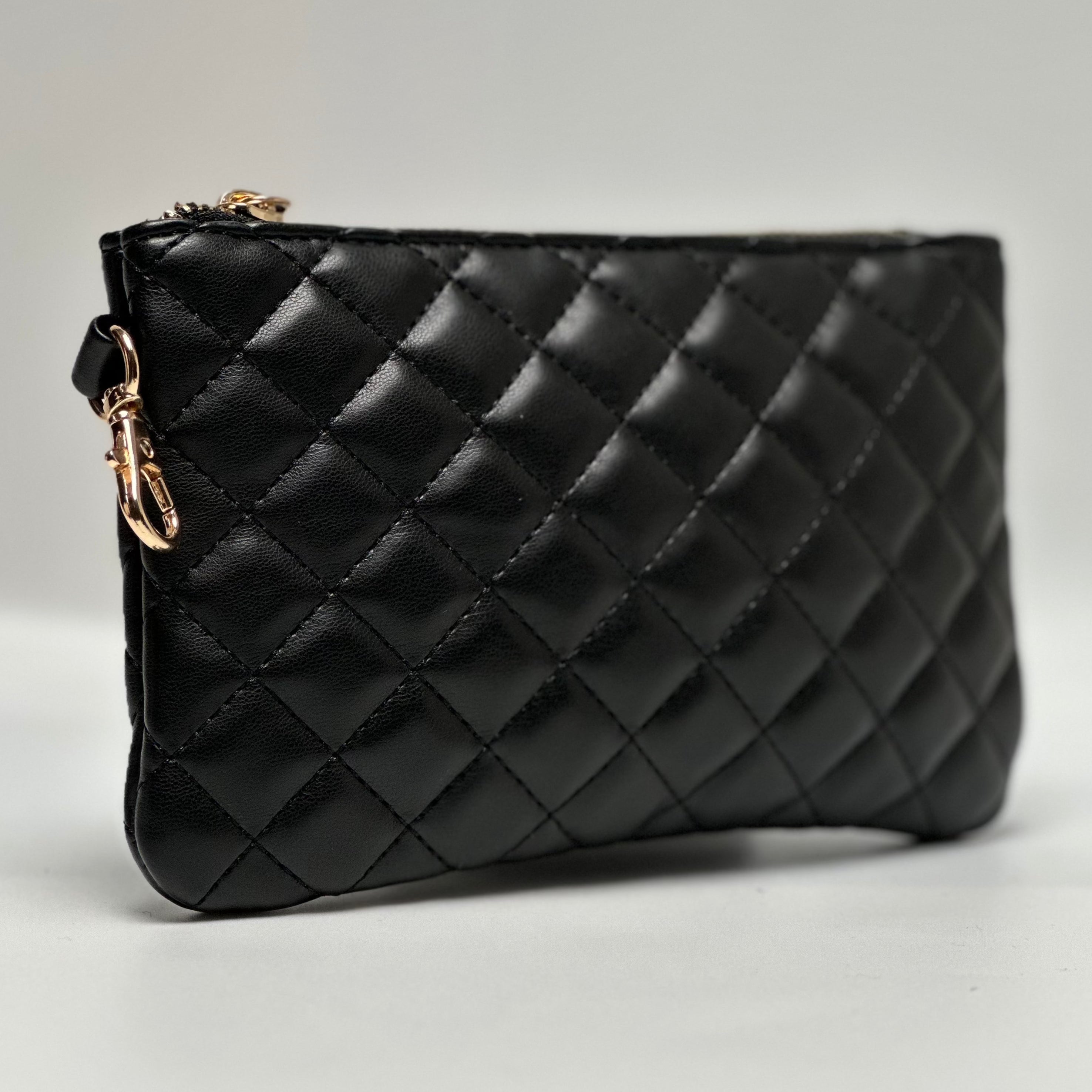 Quilted clip-on mini bag for moms in black, front view