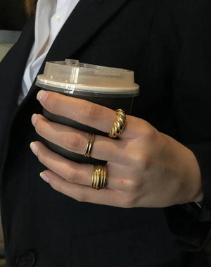 UPPER 200 - Apparel & Accessories > Jewelry > Rings Mason & Madison Croissant Dôme Ring